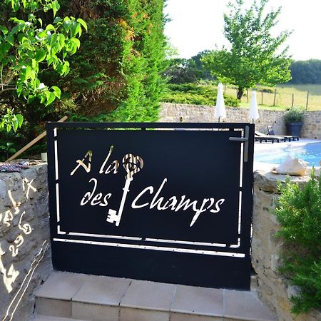 Chambre D'Hotes A La Cle Des Champs Varen Kültér fotó